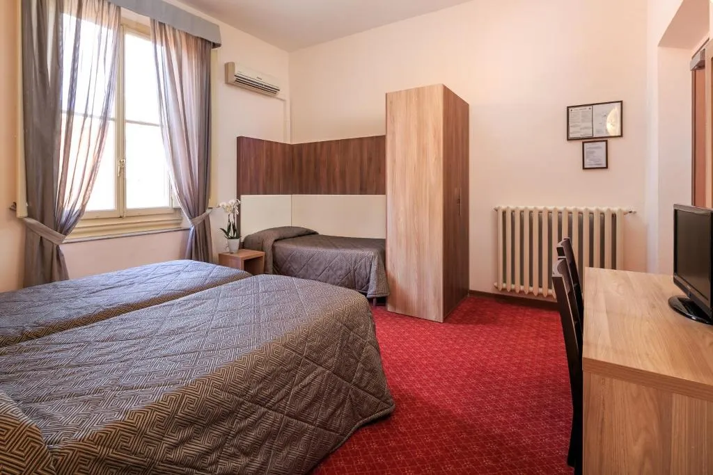 Room, Hotel Arno Bellariva, Florence