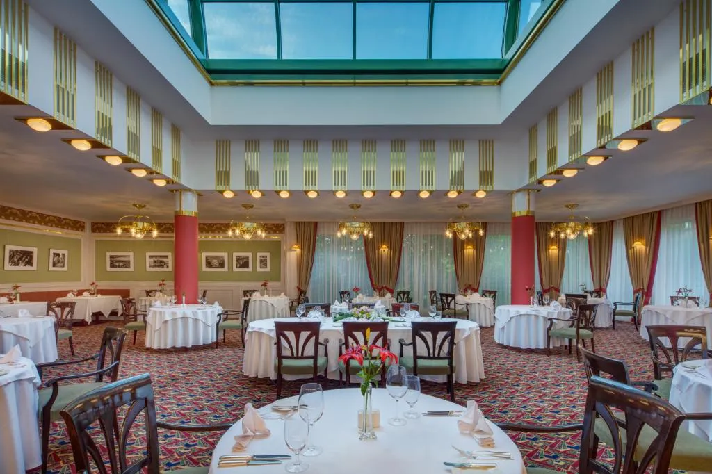 Restaurant, Hotel Savoy Prague, Prague