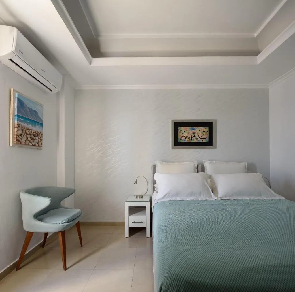 Room, Villa Renos, Santorini