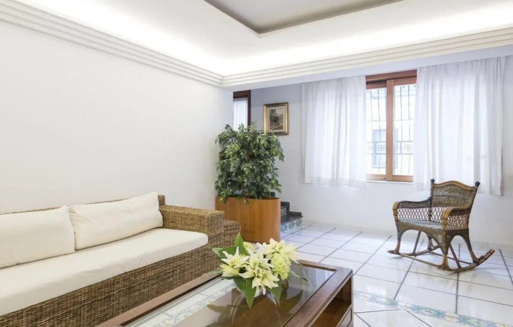 Room, Villa Irma, Naples