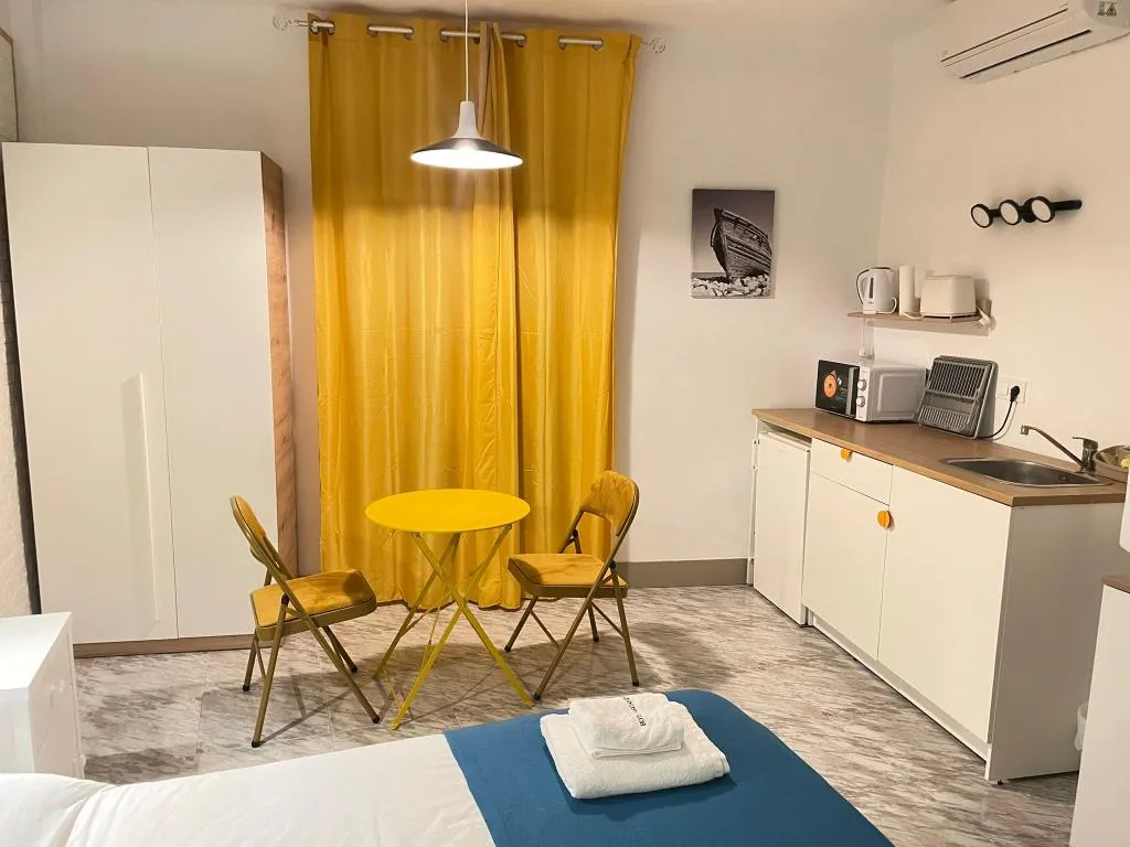 STUDIO WITH AIR CONDITIONING Room, Hotel Arganda, Madrid