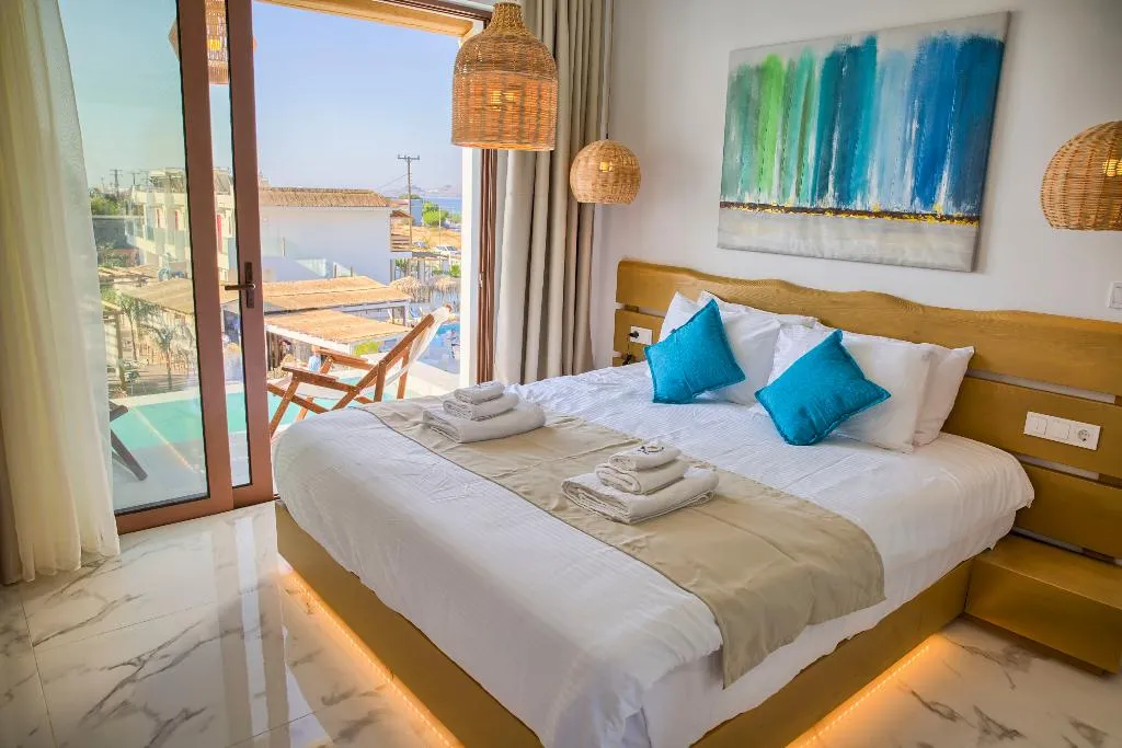 JUNIOR SUITE DELUXE WITH PRIVATE POOL Room, Alia suites & Alia beachfront suites and spa, Rhodes