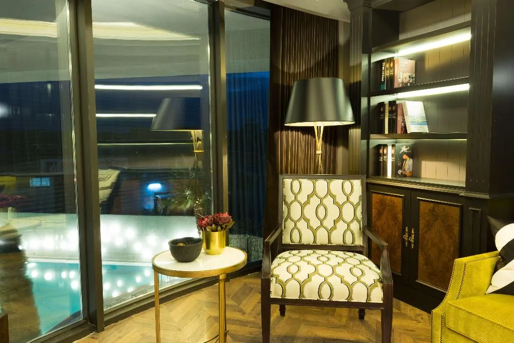 DOUBLE DELUXE KING BED Room, Doubletree By Hilton Izmir Airport, Izmir