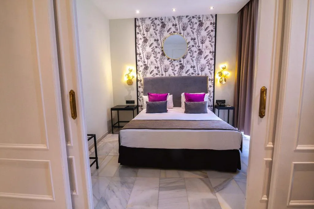 JUNIOR SUITE CAPACITY 3 ONE BEDROOM Room, San Gil, Seville