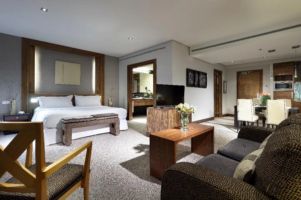 SUITE DELUXE Room, Eurostars Madrid Mirasierra Suites, Madrid