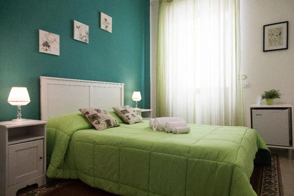Room, B&B Ai Tintori, Palermo