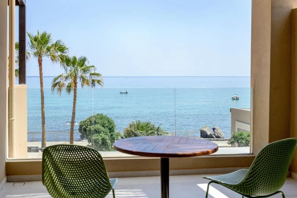 FAMILY ROOM SEA VIEW TWO BEDROOMS Room, Blue Sea Beach Affiliated by Melia, Crete