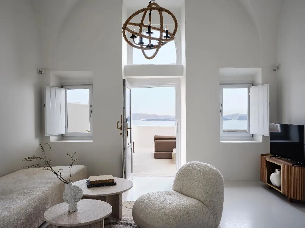 SUITE TWO BEDROOMS WITH PRIVATE POOL Room, Andronis Boutique, Santorini