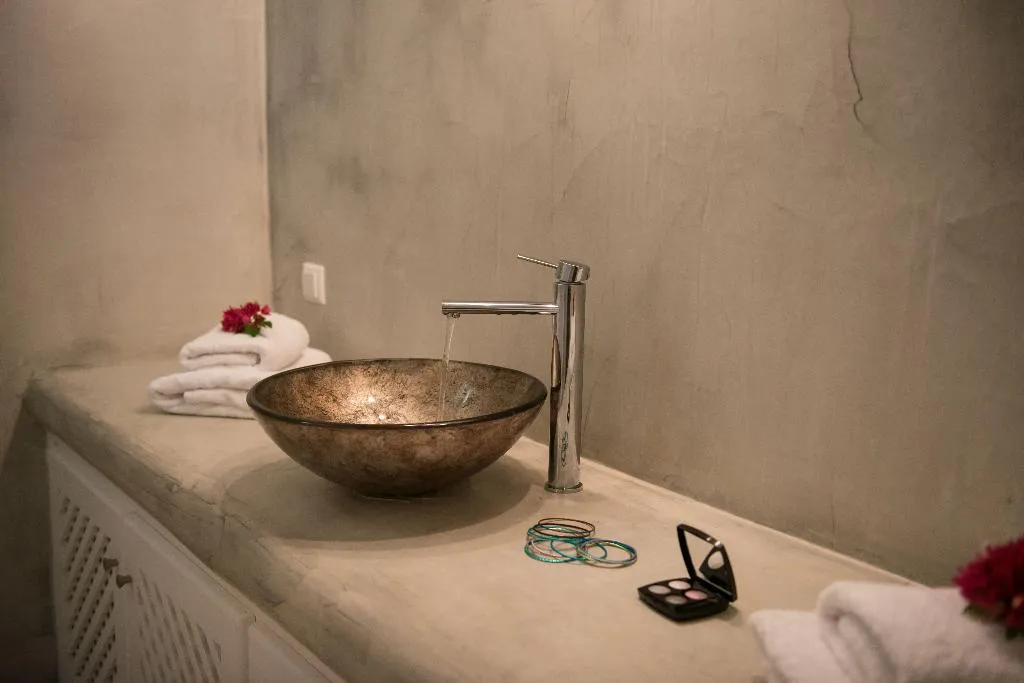 STUDIO STANDARD Room, Aelia by Eltheon, Santorini