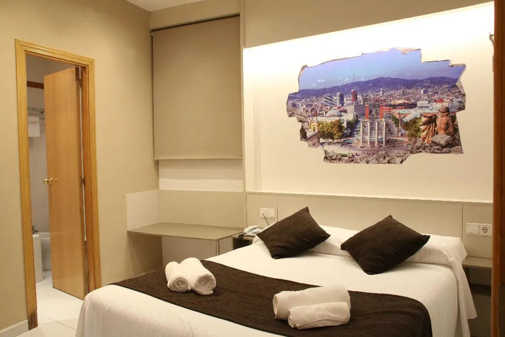 SINGLE INNER Room, Hotel Travessera, Barcelona