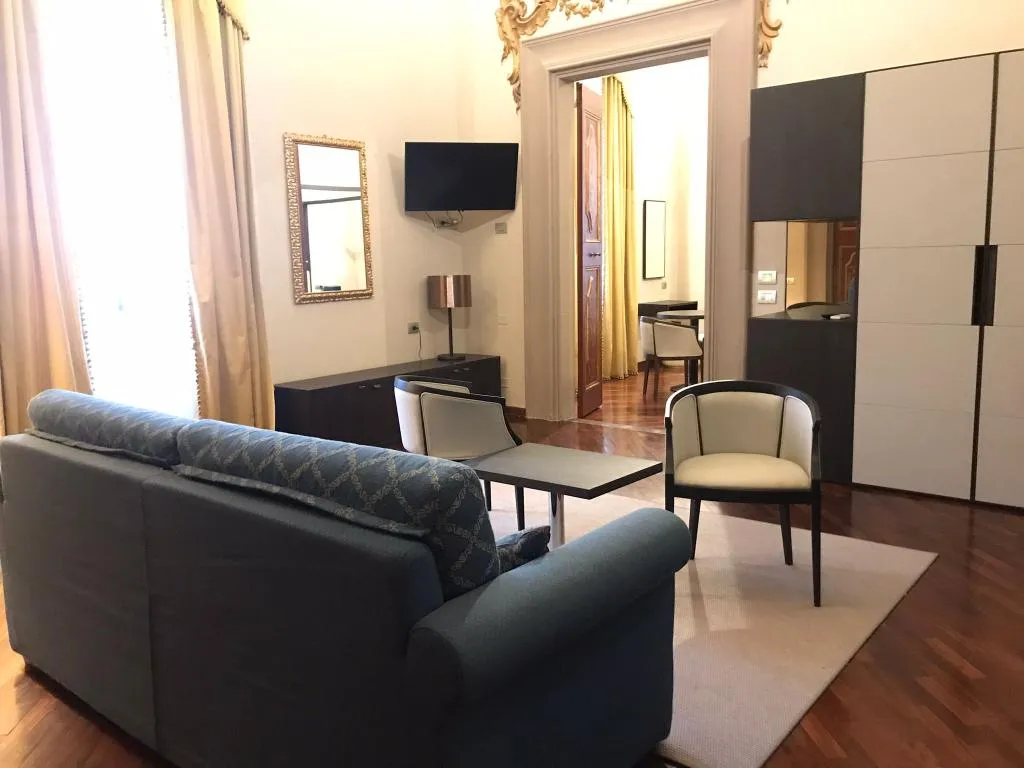 SUITE STANDARD Room, Hotel Bosone Palace, Umbria