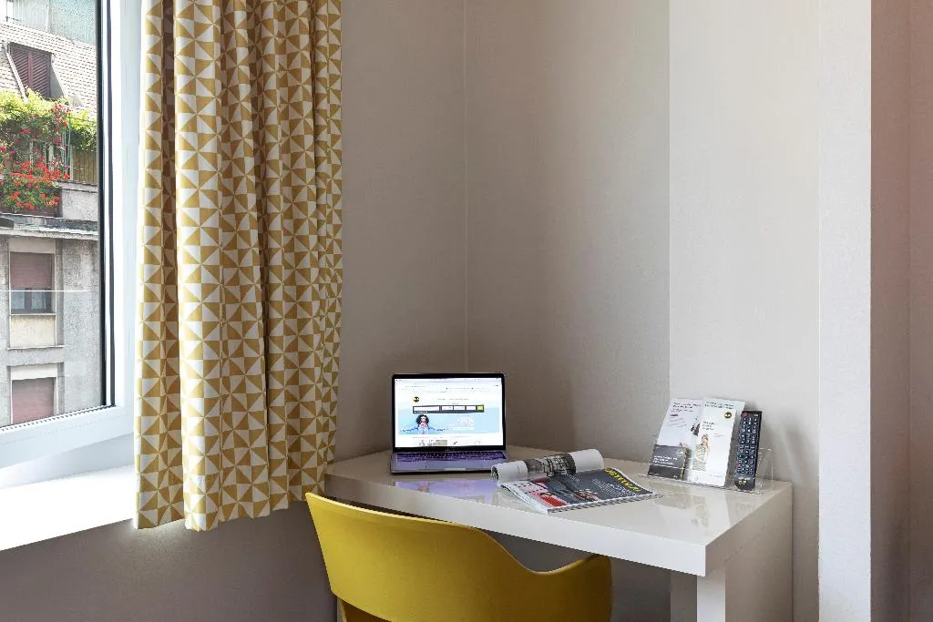 DOUBLE STANDARD Room, B&B Hotel Milano Central Station, Milan