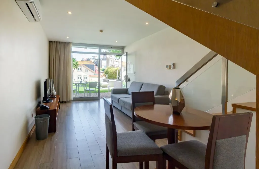 VILLA SUPERIOR Room, Oca Vitoria Village, Porto