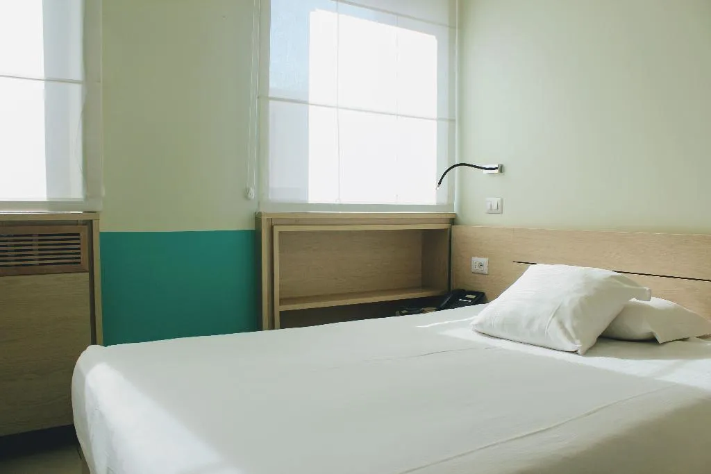 SINGLE SUPERIOR Room, Casa per Ferie Domus Helena, Rome