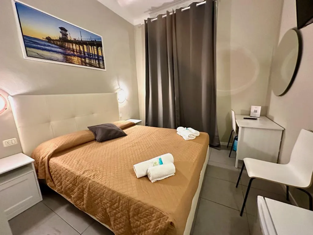 Room, Hotel Golden Milano, Milan