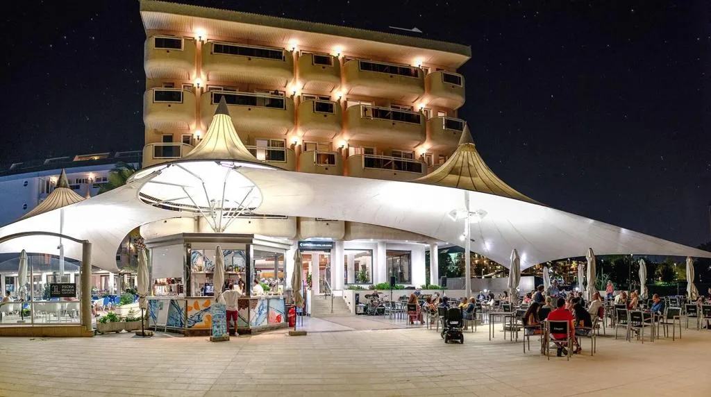 General view, Caprici Beach Hotel & Spa, Costa Brava