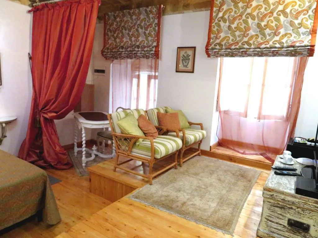 Room, Palazzo Valletta Suites, Malta