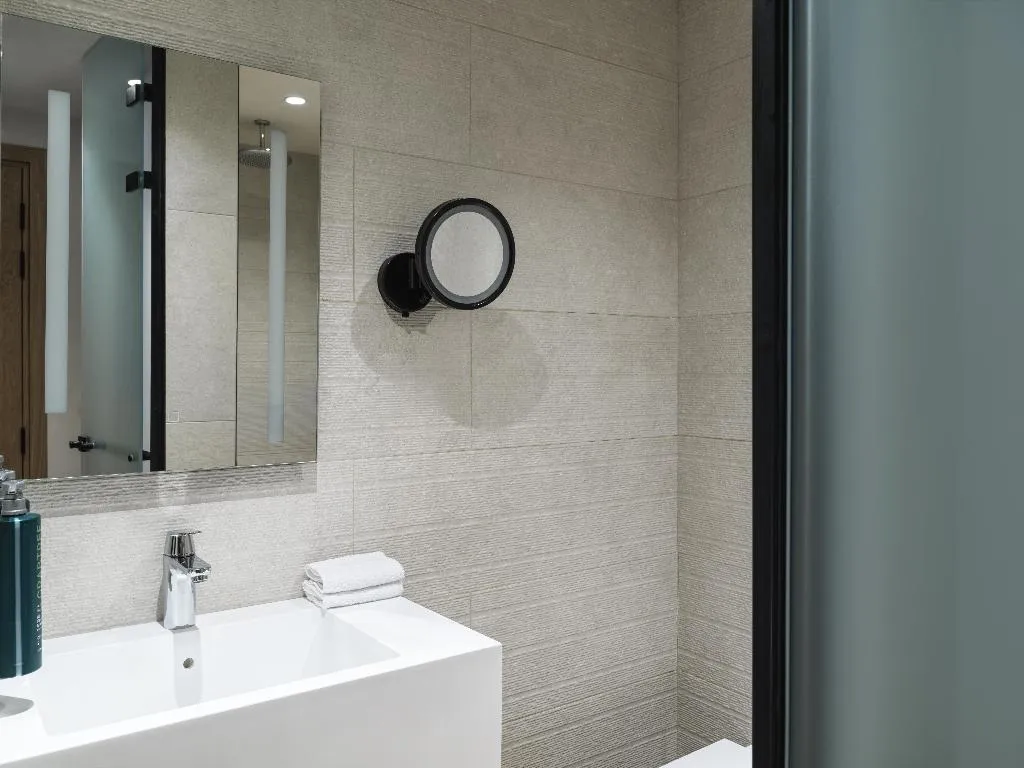 Room, Hilton Garden Inn Chania City, Crete