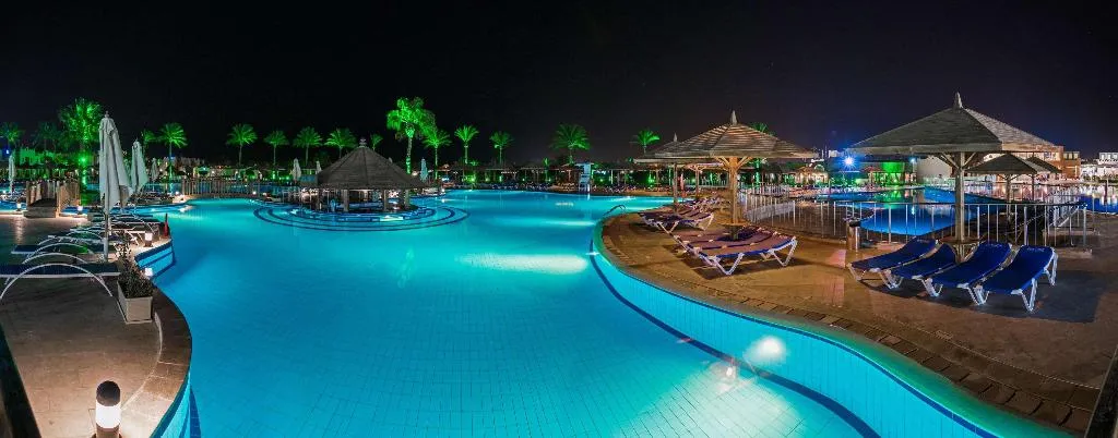 Pool, Sunrise Royal Makadi Resort, Red Sea Riviera