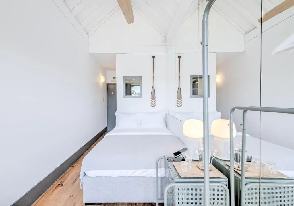 DOUBLE PREMIUM Room, Homey River Suites, Porto