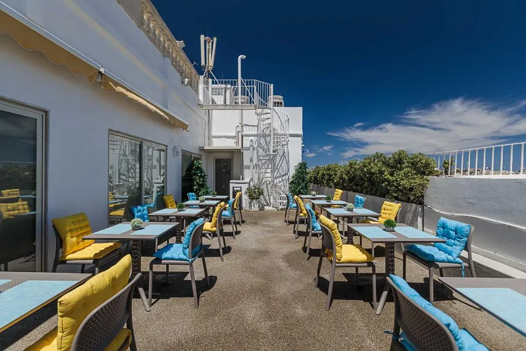 Terrace, Osborne Hotel, Malta