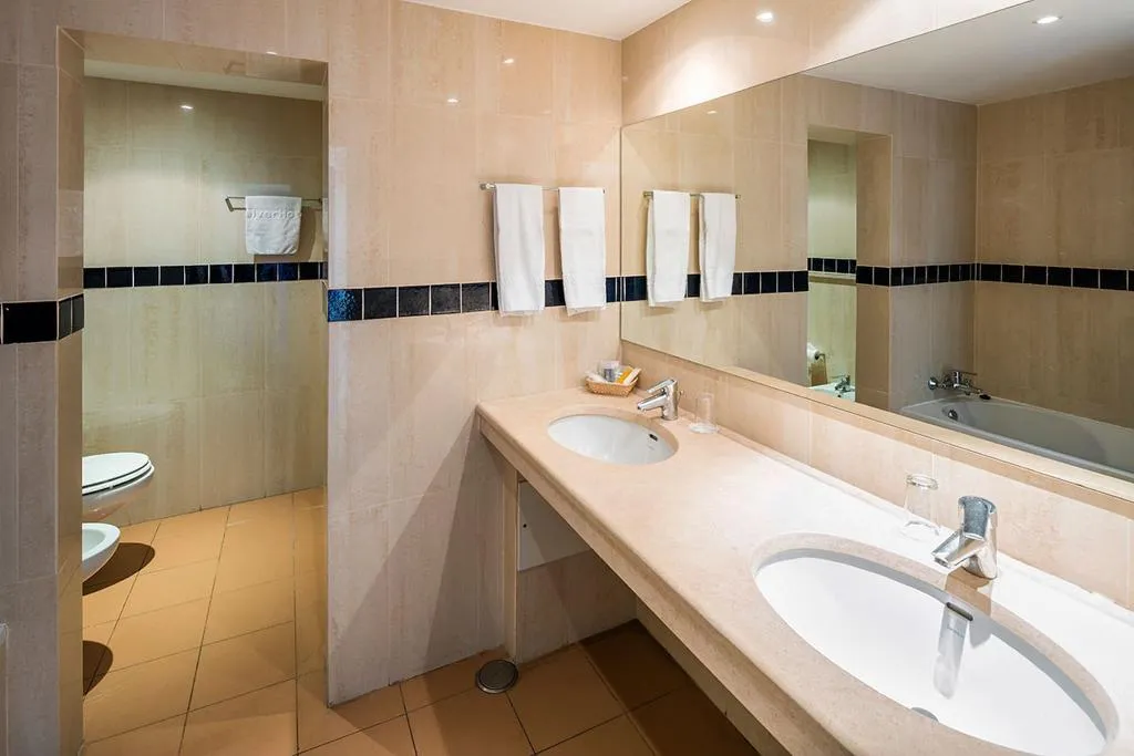 Double or Twin CITY VIEW Room, Boa Vista Hotel & Spa, Algarve