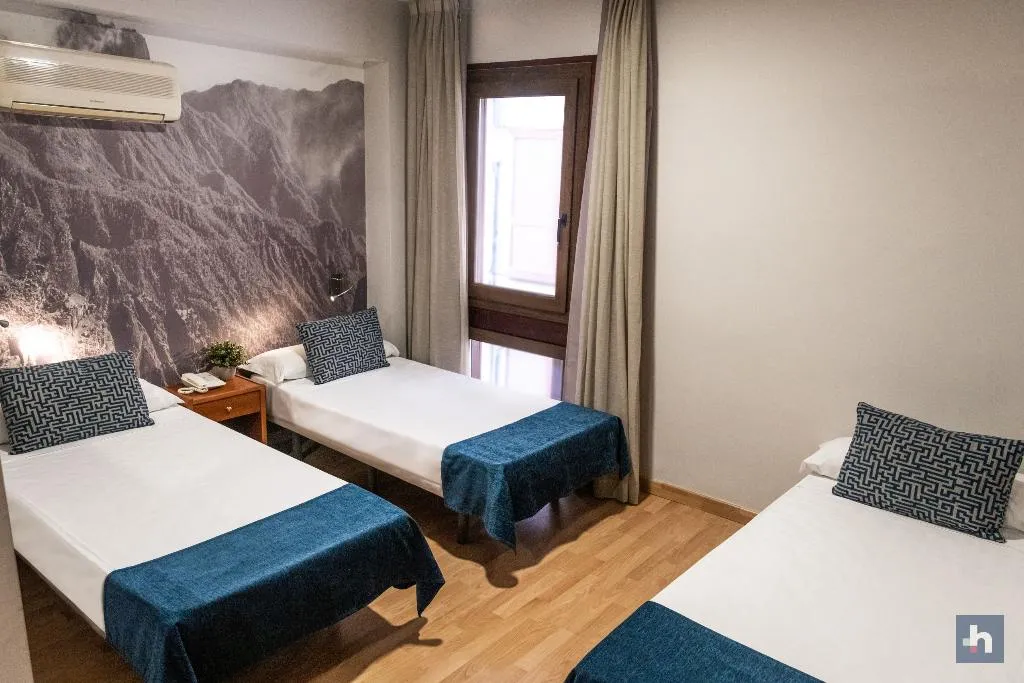 TRIPLE STANDARD Room, Adonis Plaza, Tenerife
