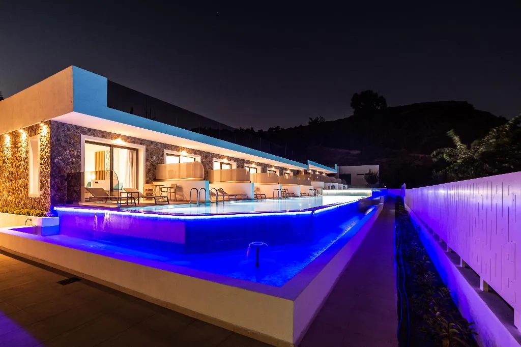 SUITE SUPERIOR WITH PRIVATE POOL Room, Zoes, Rhodes