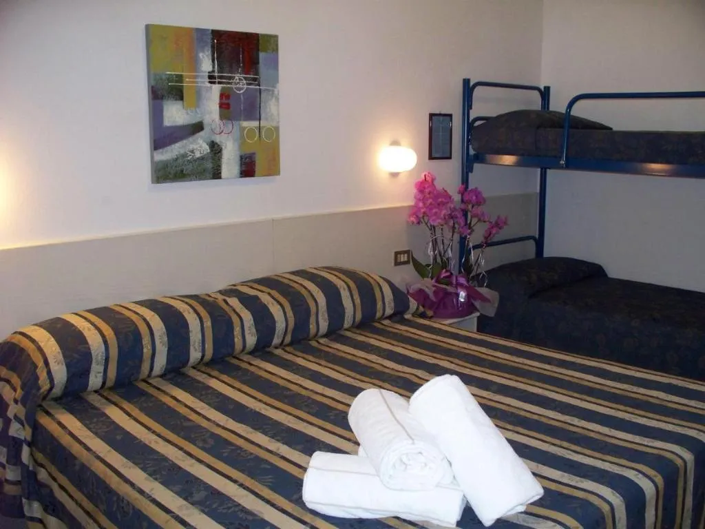 Room, Portofino, Venice