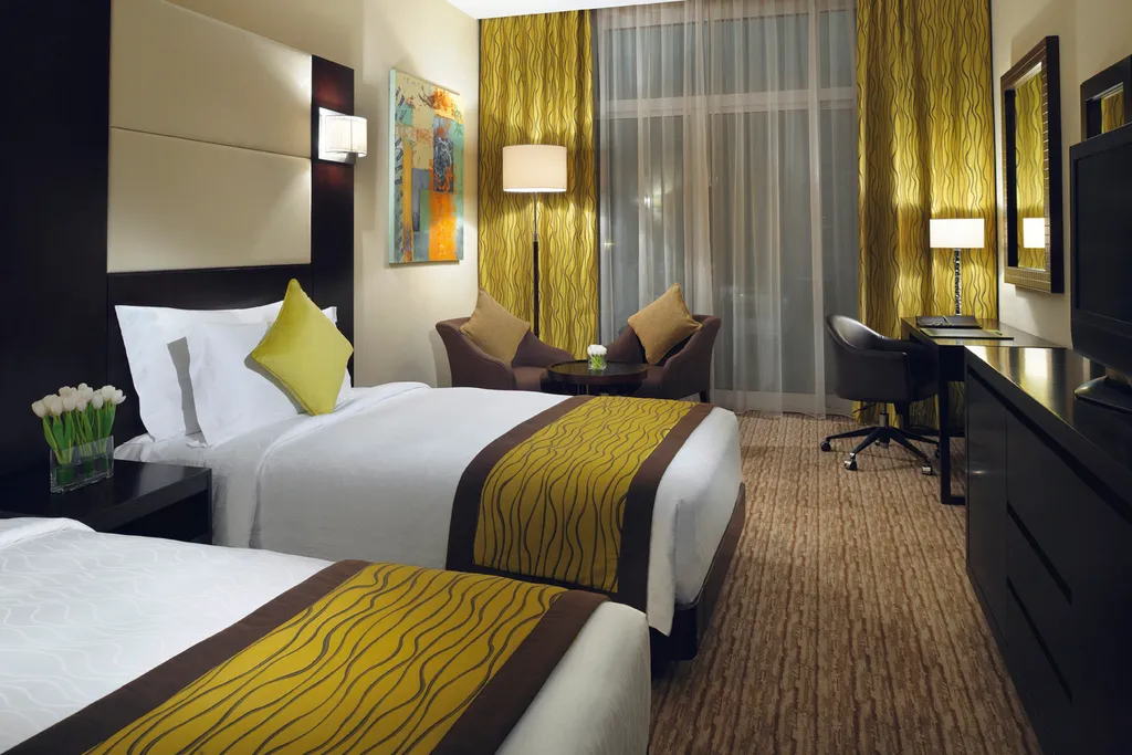 Room, Movenpick Hotel Jumeirah Lakes Towers, Dubai