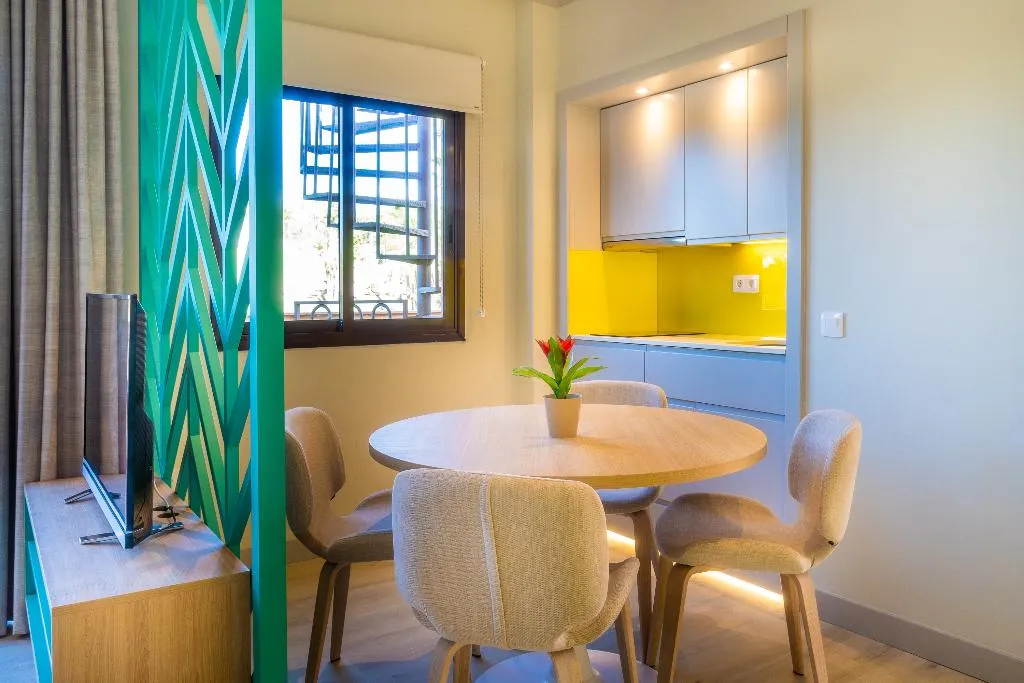 SUITE CAPACITY 1 Room, Villa Mandi Golf Resort, Tenerife