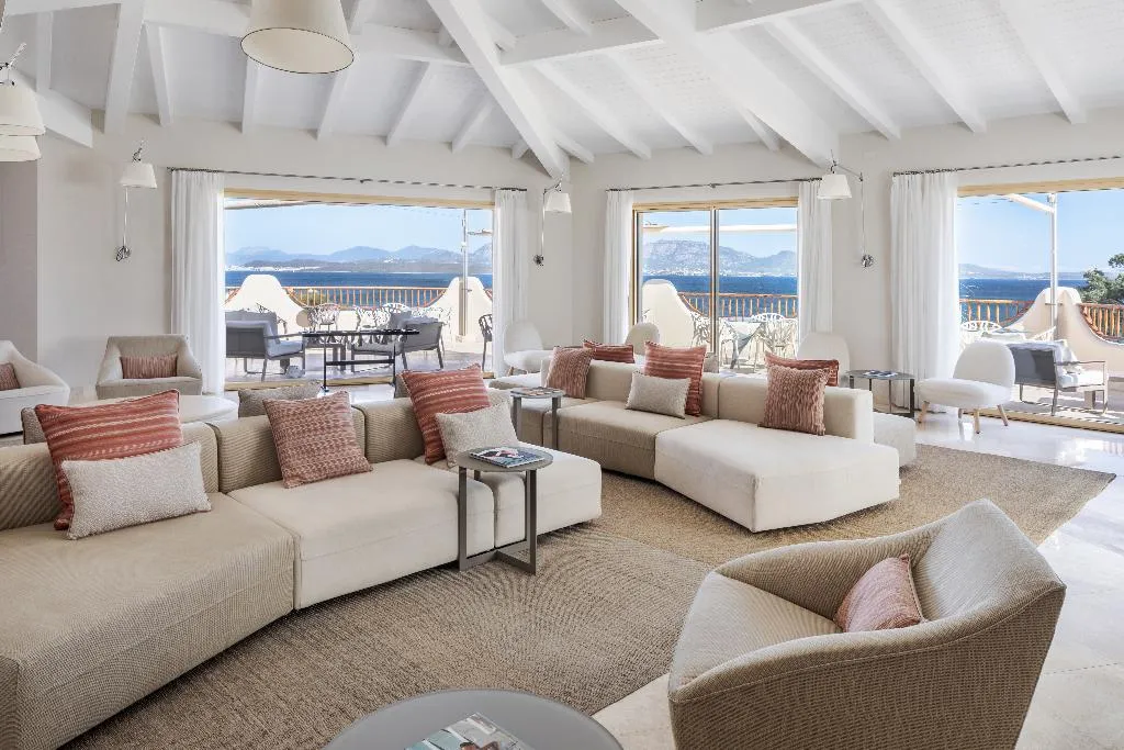 Lobby, Cala Cuncheddi - VRetreats, Olbia