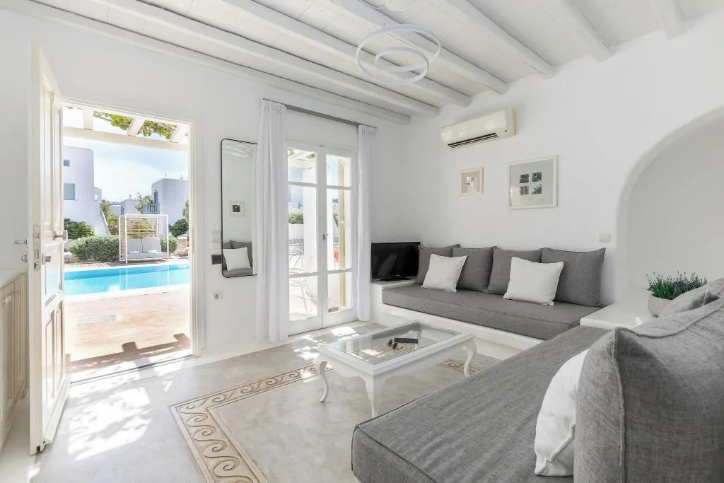 JUNIOR SUITE WITH DOUBLE BED Room, Corfos Hotel, Mykonos
