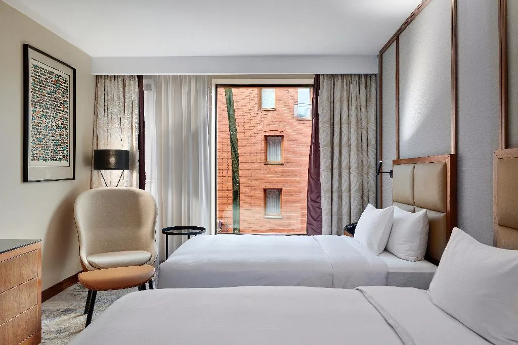 Double or Twin DELUXE Room, Hilton Gdansk, Gdansk
