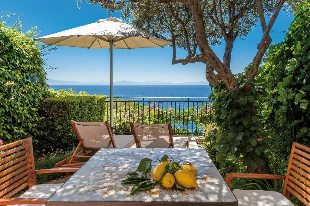 Room, Hotel Santa Caterina, Naples