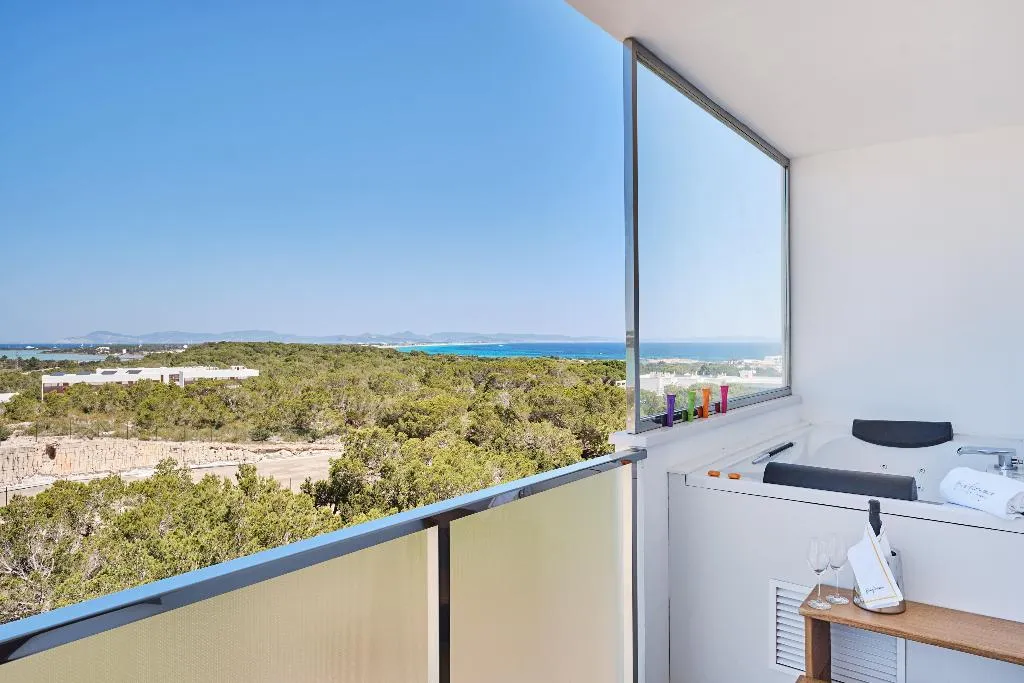 SUITE WITH VIEWS Room, Five Flowers Hotel Formentera Melia Collection, Ibiza