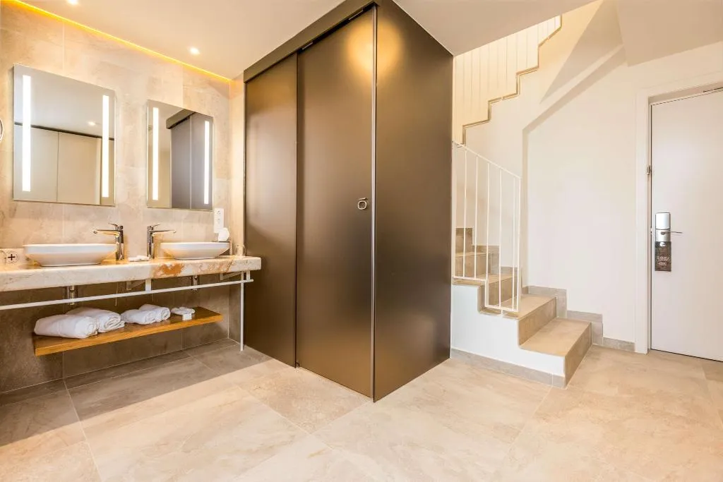 Room WITH JACUZZI Room, Higueron Hotel Malaga Curio collection by HILTON, Costa Del Sol