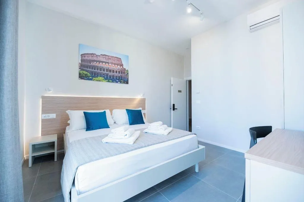 Room, Imperium Suite Trevi, Rome