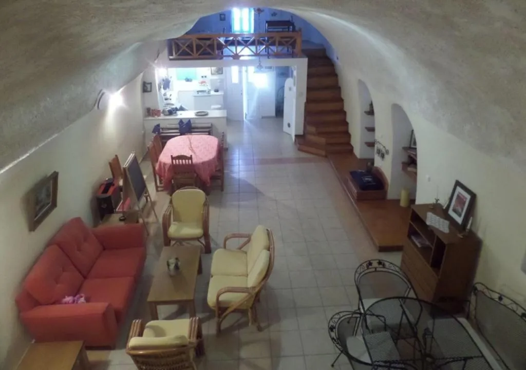 Room, Canava Santino, Santorini