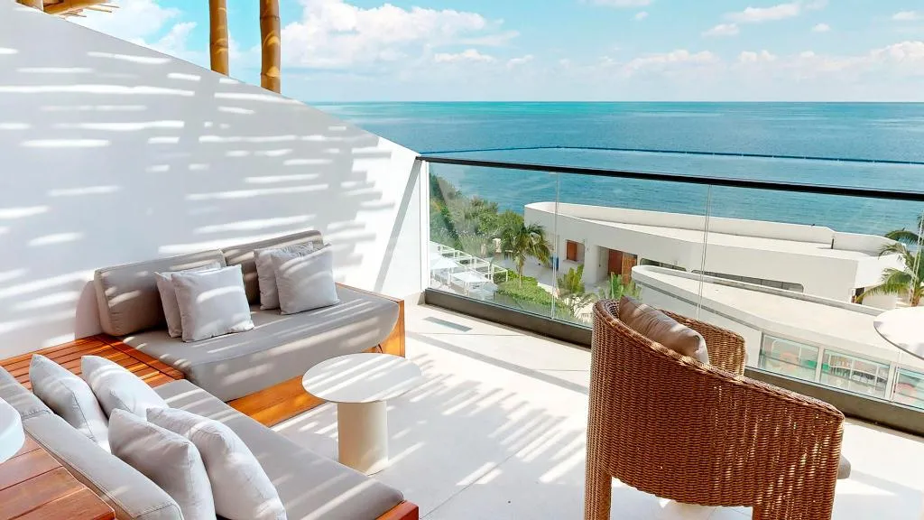 JUNIOR SUITE OCEAN FRONT Room, Ava Resort Cancun, Cancun Area