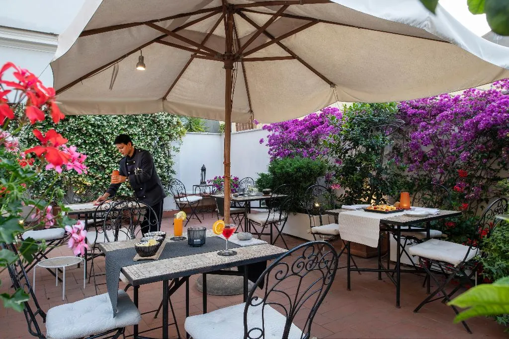 Terrace, Hotel Alpi, Rome