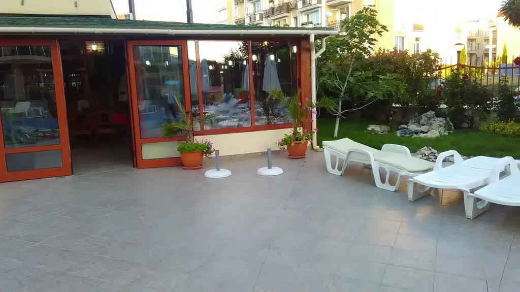 Restaurant, Sunny Holiday Aparthotel, Bourgas