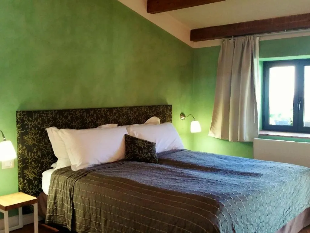 Room, La Corte Dei Limoni, Catania