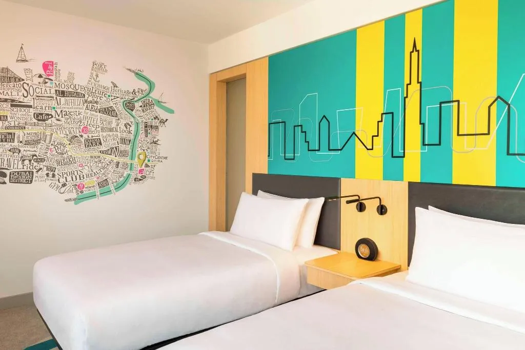TWIN WITH VIEWS Room, Aloft Dubai Creek, Dubai
