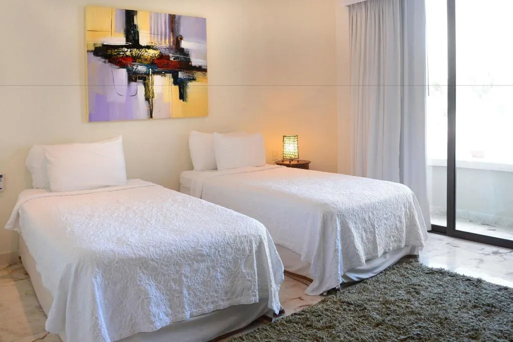 Room PREMIUM OCEAN VIEW Room, El Taj Ocean Front and Beachside Condo Hotel, Playa Del Carmen