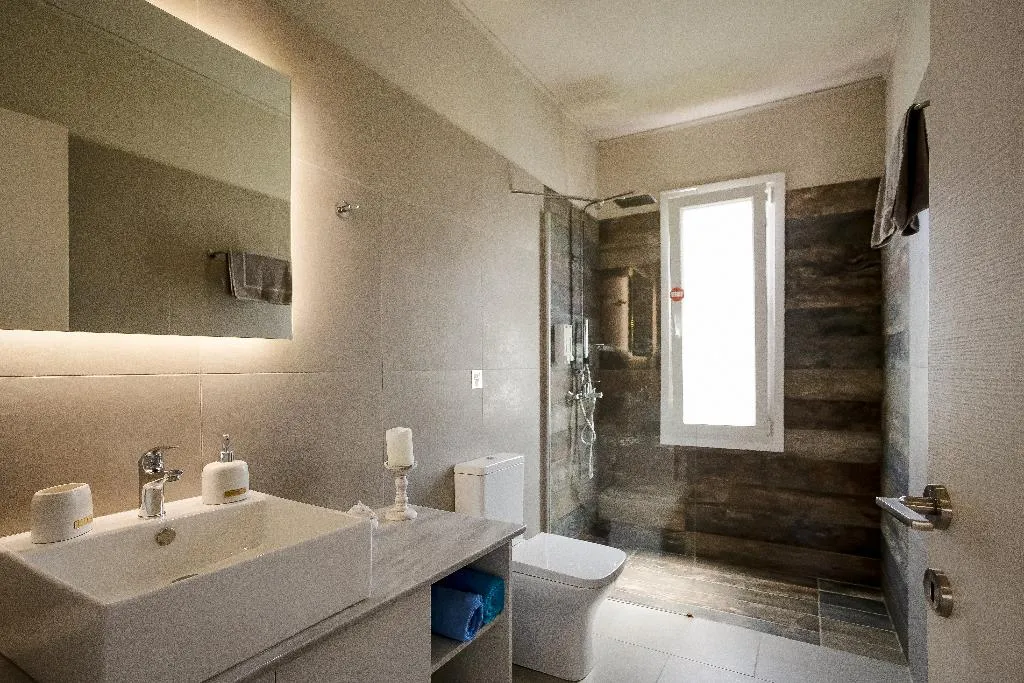 SUITE DELUXE POOL VIEW Room, Sarpidon Suites, Crete