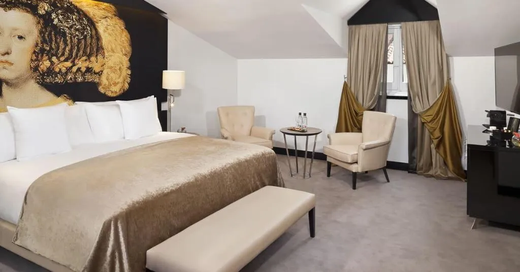 Room, Palacio de los Duques Gran Meliá, Madrid
