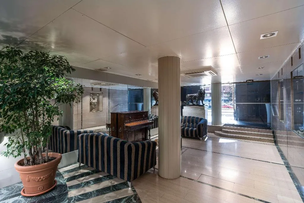 Lobby, Catalonia Roma, Barcelona