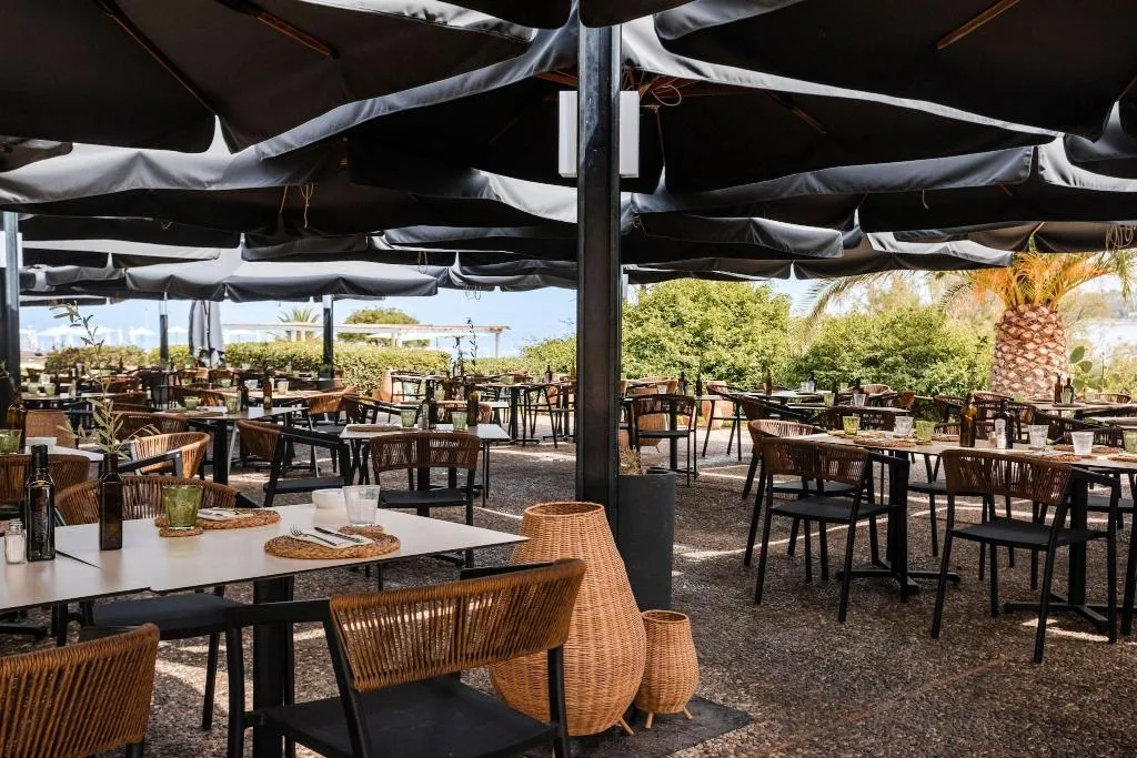 Restaurant, Mangia’s Brucoli Sicily Autograph Collection, Catania
