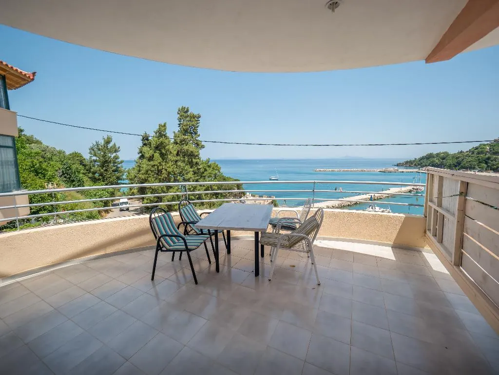 Terrace, Harbour View, Kalamata